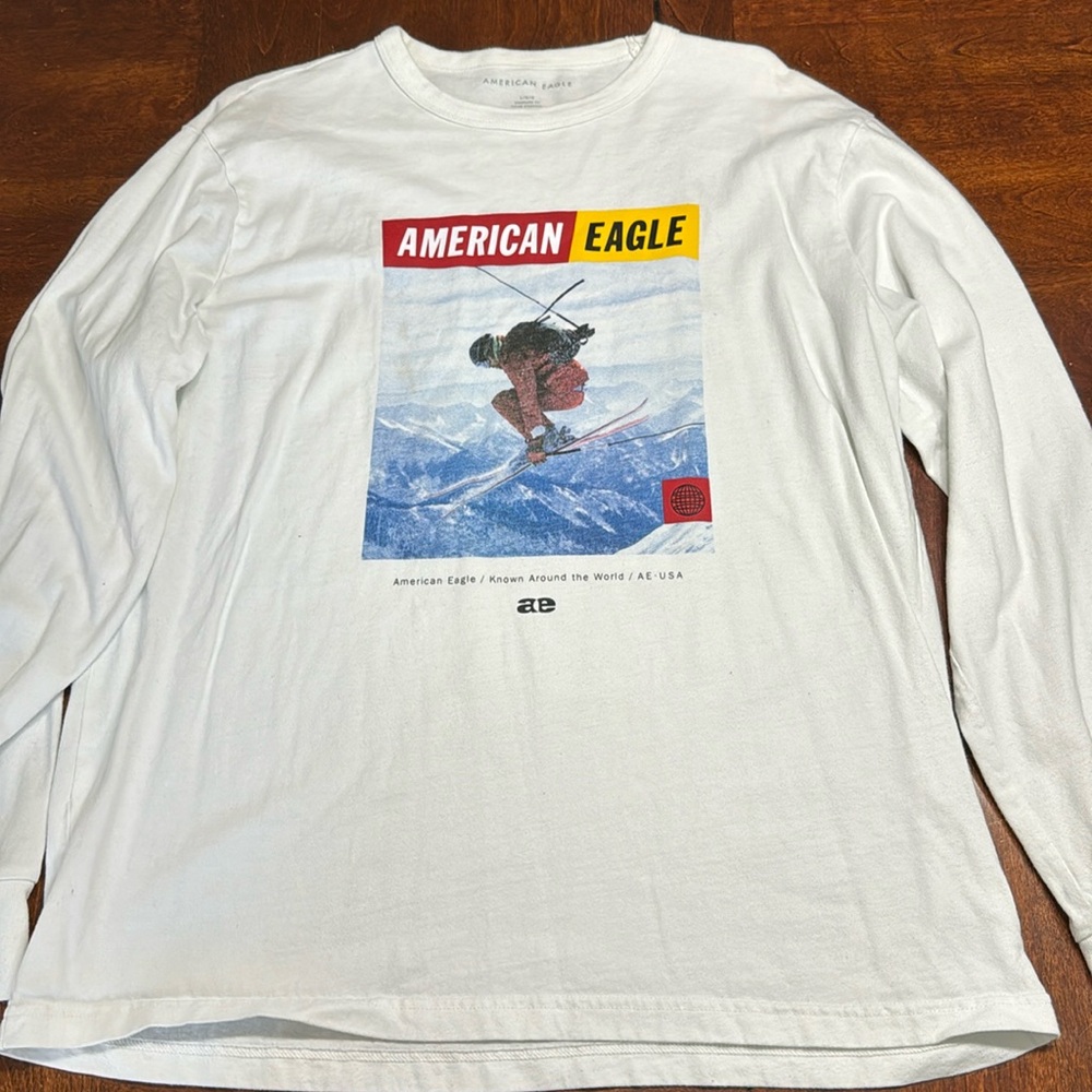 Men’s American eagle ski graphic long sleeve - Mens L
